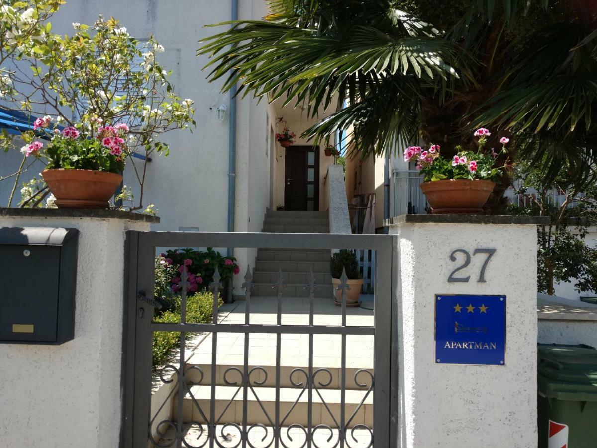 Apartman Eli Rovinj Exterior foto